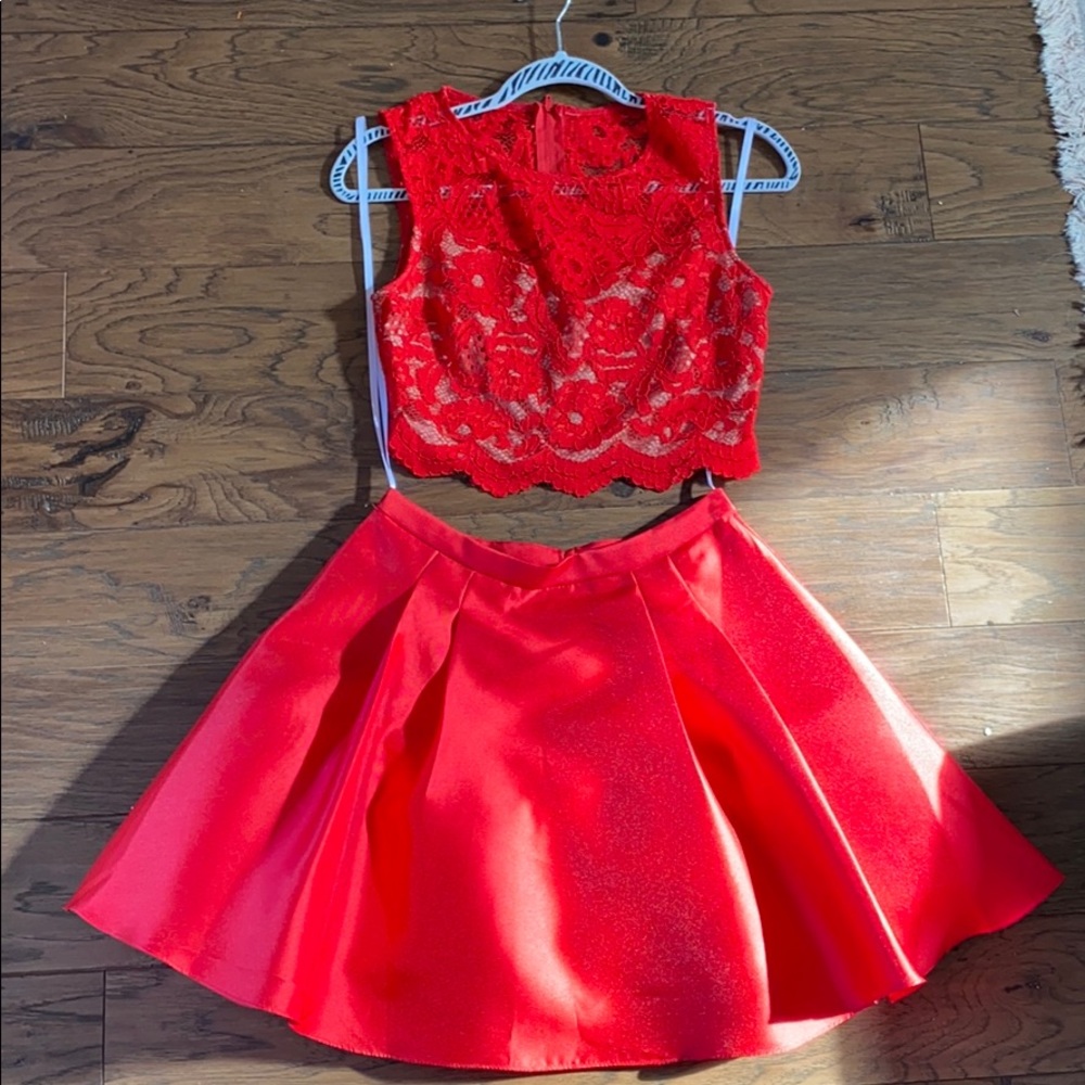 Red Two-Piece Formal Dress Size 7/8